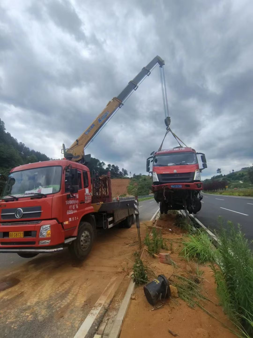 防城区吊车出租公司在日常生活中对吊车要怎样检查